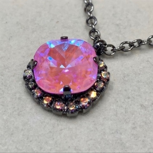 Handmade Pink Swarovski Crystal Necklace - Picture 9 of 12